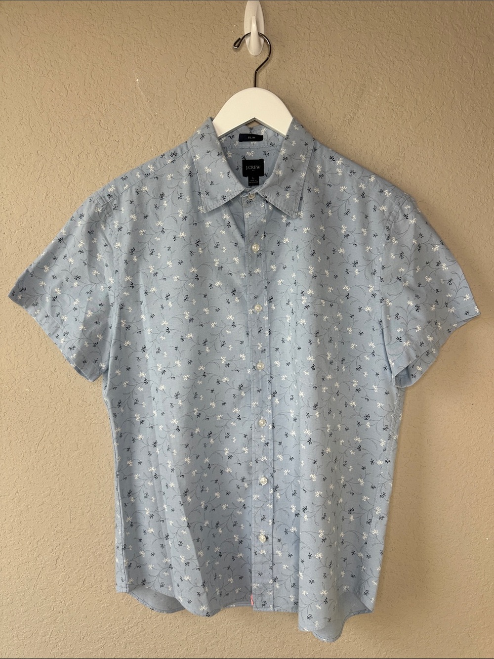 J. Crew Factory Men's Slim Fit Button Up Shirt Size L Short Sleeve Light Blue